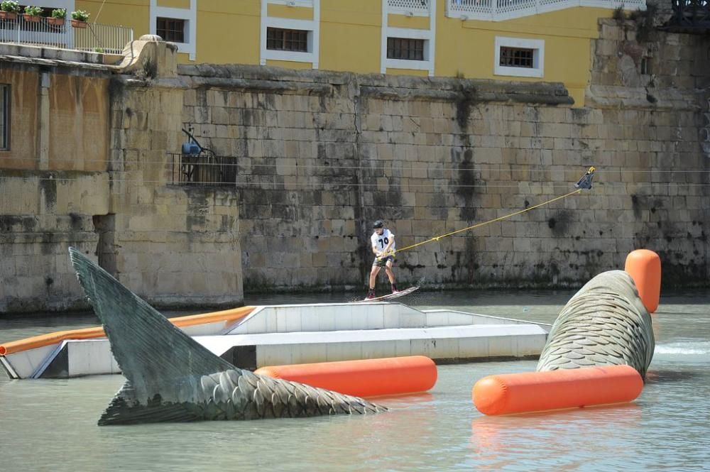 Exhibición de Wakeboard en el Río Segura