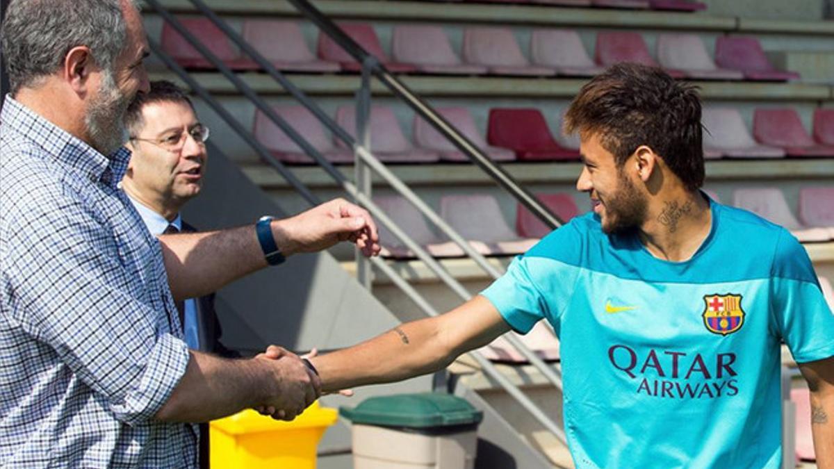 Bartomeu y Neymar Jr., juntos en una imágen del pasado verano