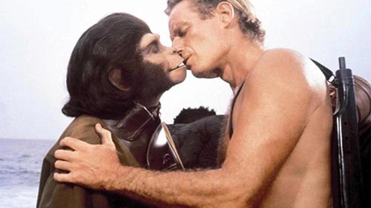El inicio de la saga, 'El planeta de los simios', con Charlton Heston.