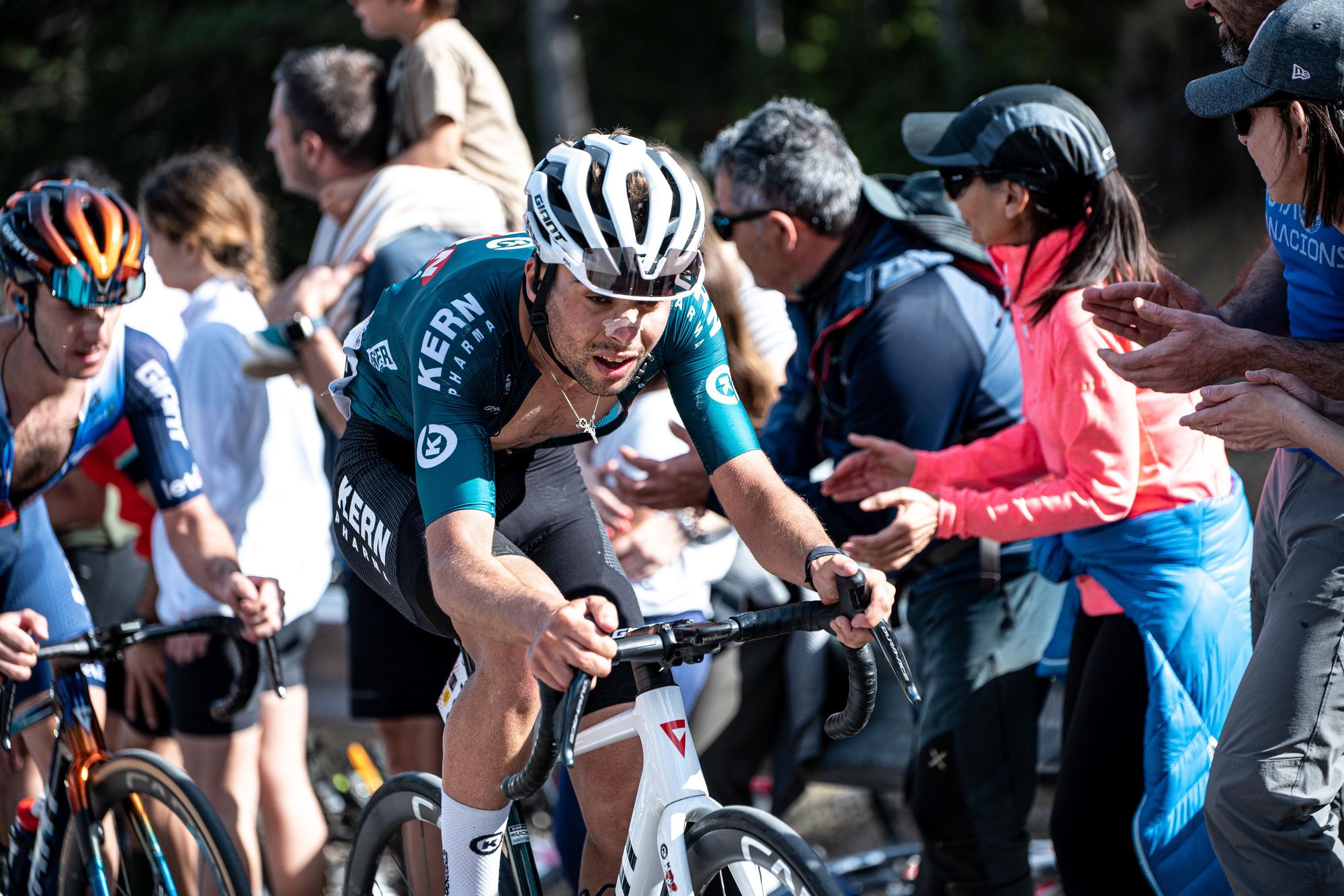 COLL DE PRADELL . LA VOLTA CATALUNYA . ETAPA 6 BERGA QUERALT