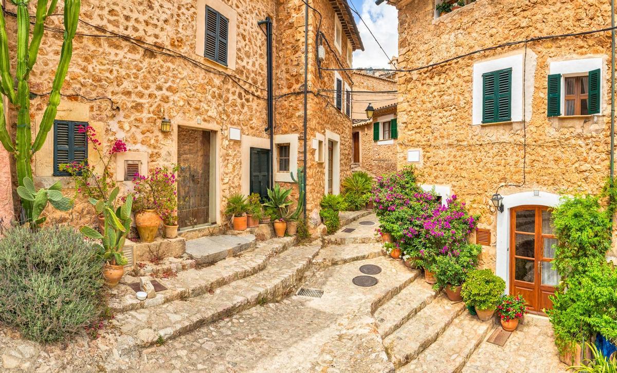 Fonalutx, Islas Baleares