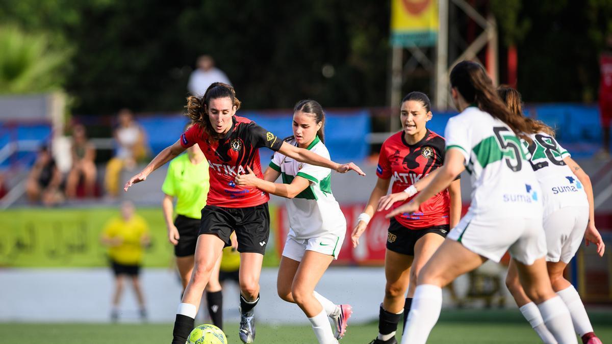 Lance de juego en el duelo entre Elche CF y Ontinyent