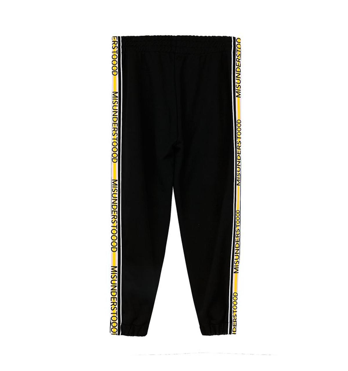 Pantalón deportivo de la colección de Fedez para Bershka