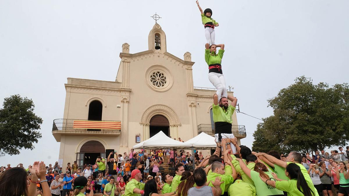 Actuación de castellers en el Aplec de Sant Ramon 2017