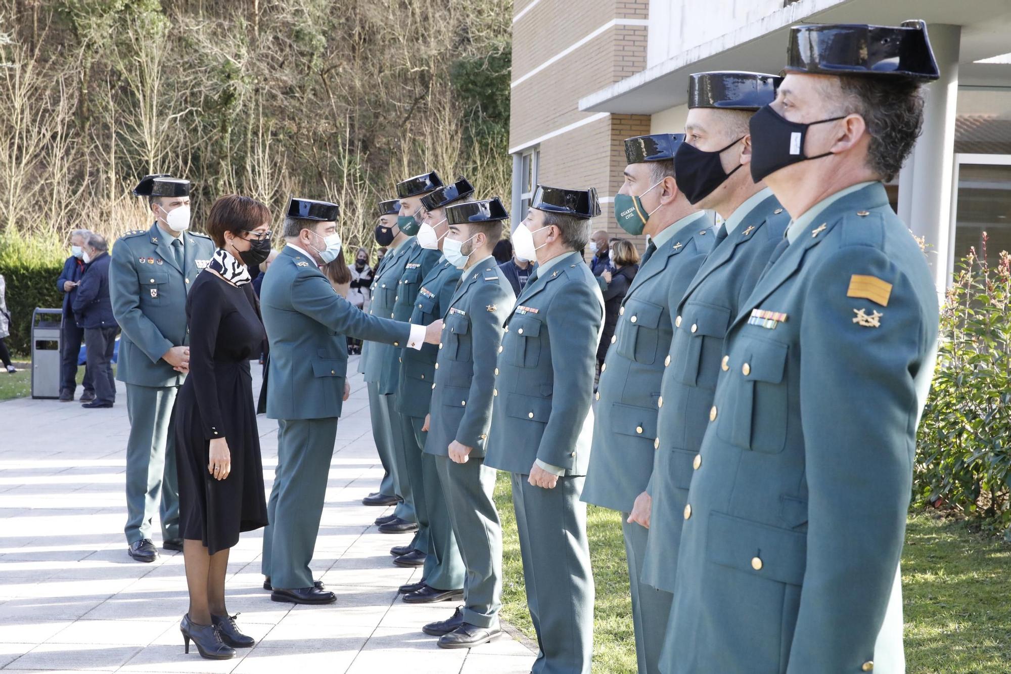 Despedida en el tanatorio al guardia civil atropellado en Mieres