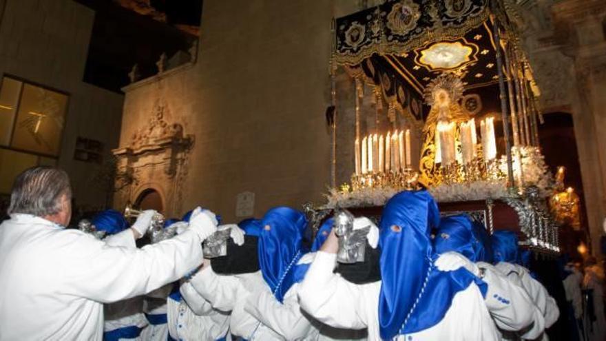 El alcalde permitirá que la banda municipal de música procesione el Viernes Santo