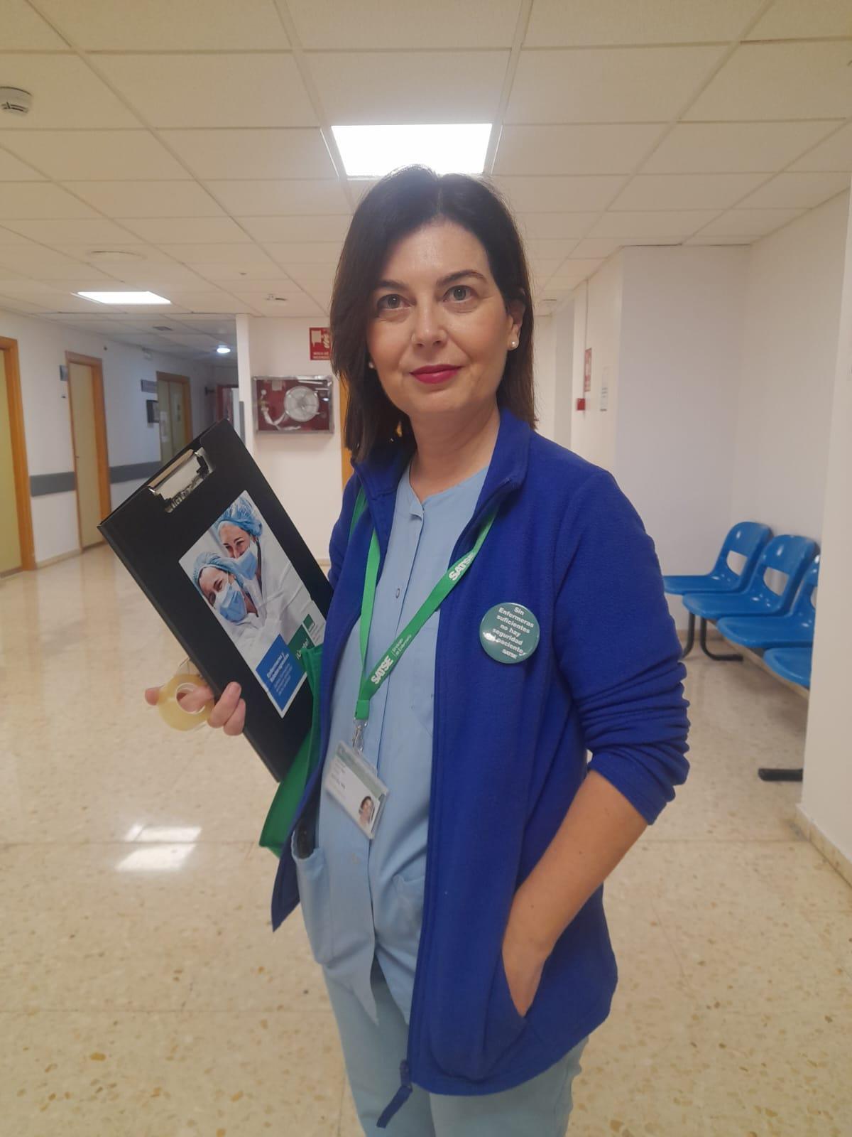 Amparo Martínez, enfermera en el hospital.
