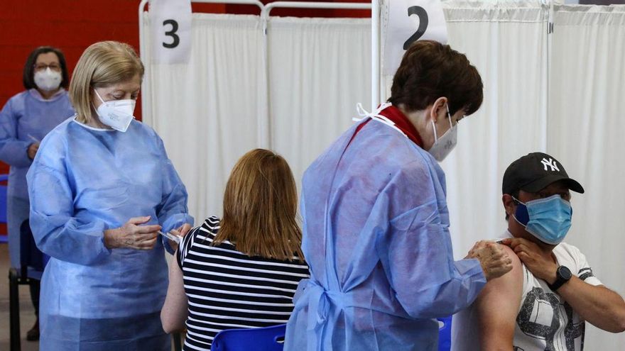 ¿Cuántos asturianos están sin vacunar contra el covid? Esto es lo que dicen los datos