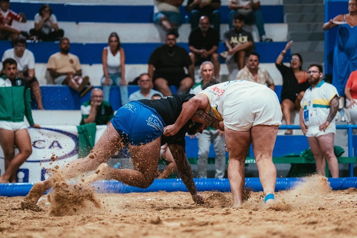 Final Torneo DIELCA de Lucha Corrida de Segunda Categoría