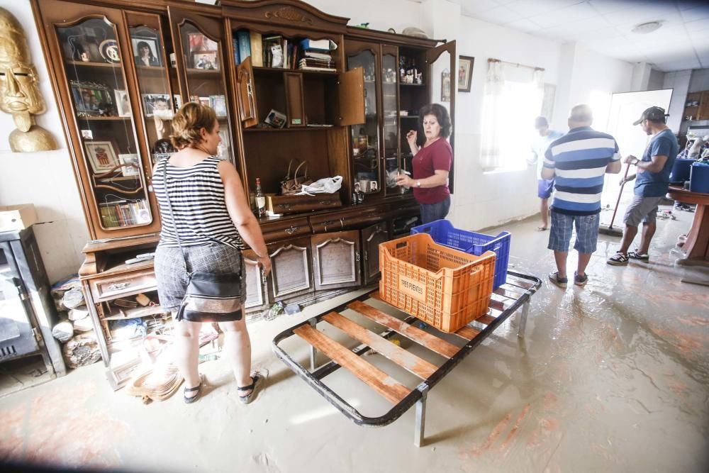 Las imágenes de las inundaciones en Almoradí y Dolores