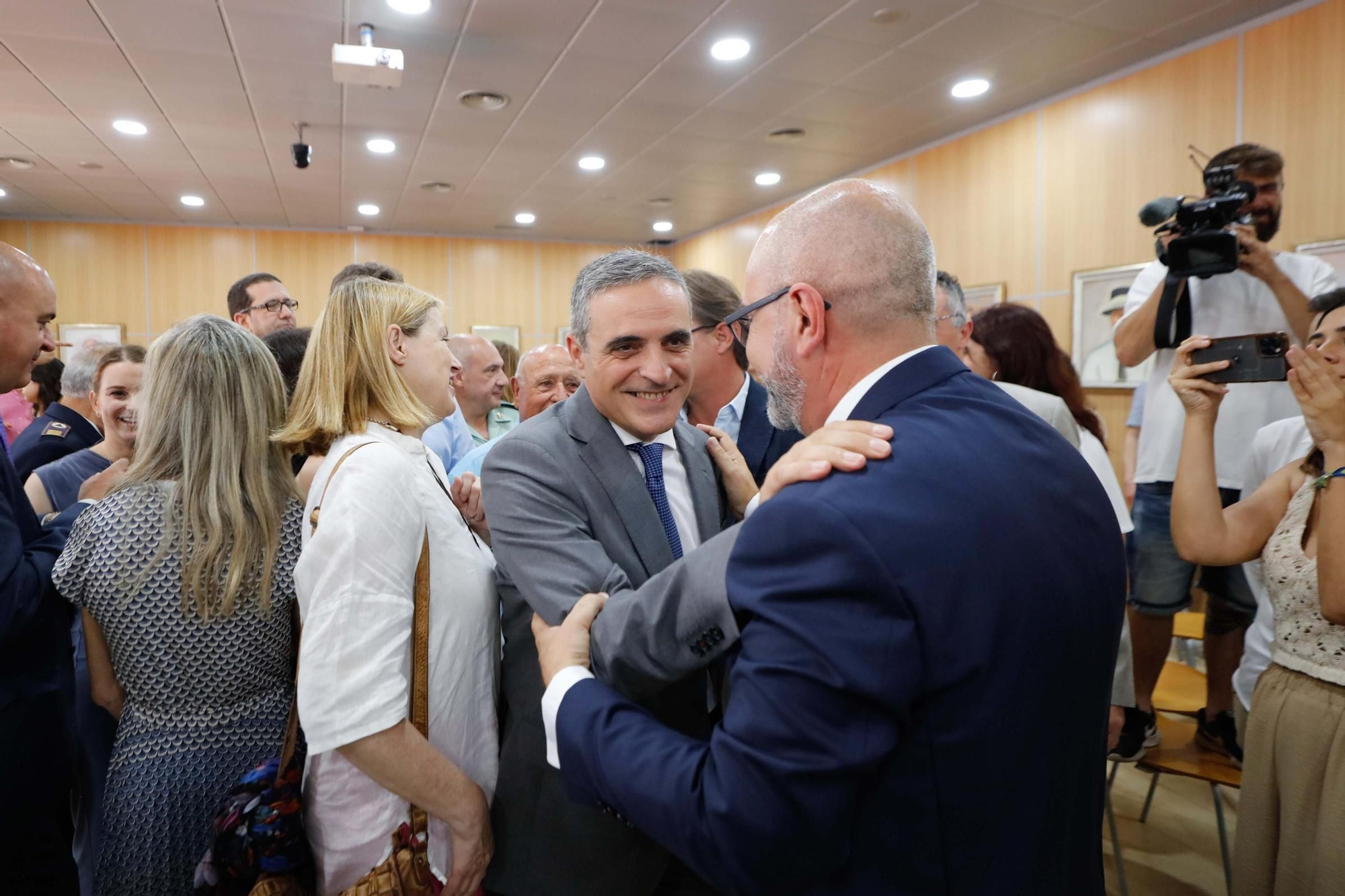 Galería de imágenes de la toma de posesión de Vicent Roig como alcalde de Sant Josep