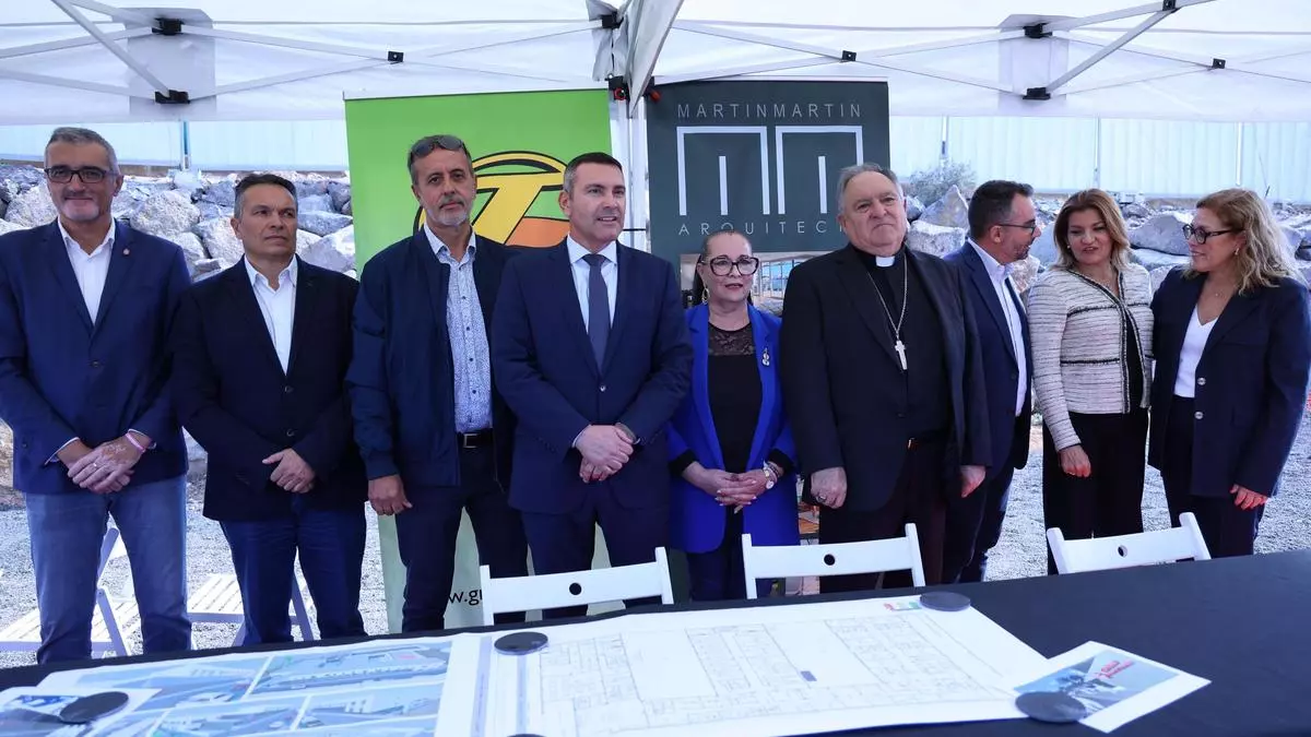 Arrancan las obras del Centro de Atención Integral de Cáritas en Arrecife para personas vulnerables tras más de quince años paralizado