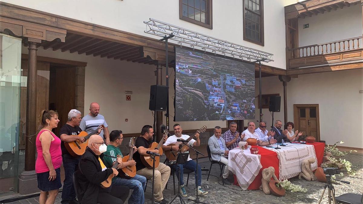 Acto de presentación de las fiestas de Lomo Magullo, en la Casa Condal