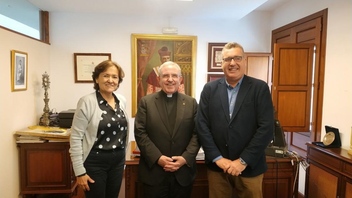 El Ayuntamiento y el Cabildo tratan las líneas de colaboración en el ámbito educativo