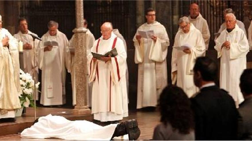 Imatge d&#039;arxiu de l&#039;ordenació diaconal d&#039;Ignasi López Clevillé, la darrera a la diòcesi, el passat diumenge 17 de juny a la Catedral de Girona.