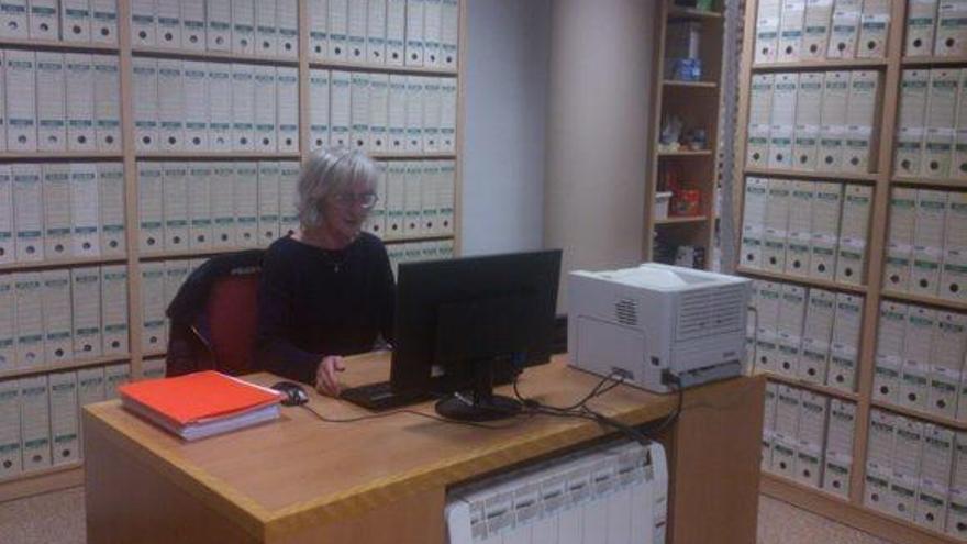 Maria Dolors Vilaseca, a l&#039;oficina liquidadora de Solsona, és una de les afectades pels canvis previstos pel Govern