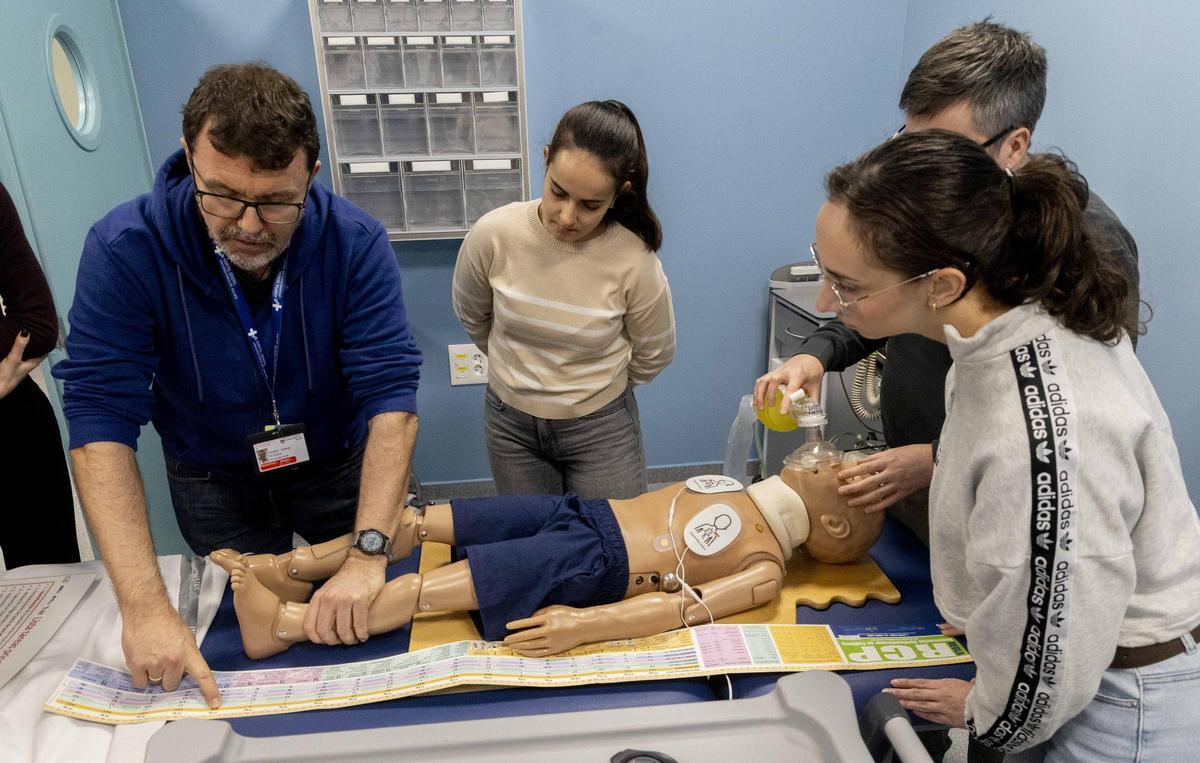 Simuladores inteligentes revolucionan la formación de los futuros médicos