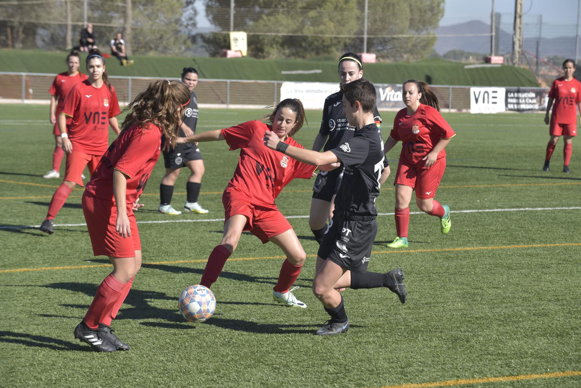 Les millors imatges del duel entre el FC Pirinaica i el FC Pirineus de la Seu d'Urgell