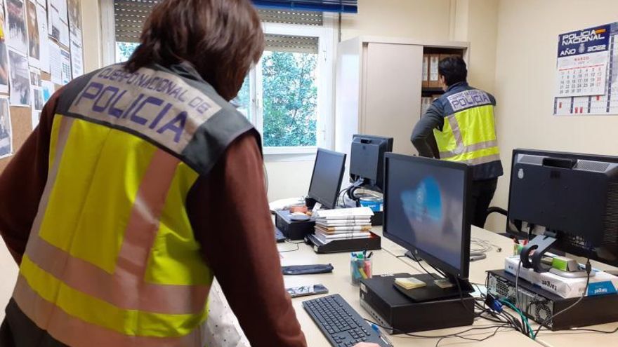Una farmacia y dos bares de Zaragoza, estafados con más de 9.000 euros