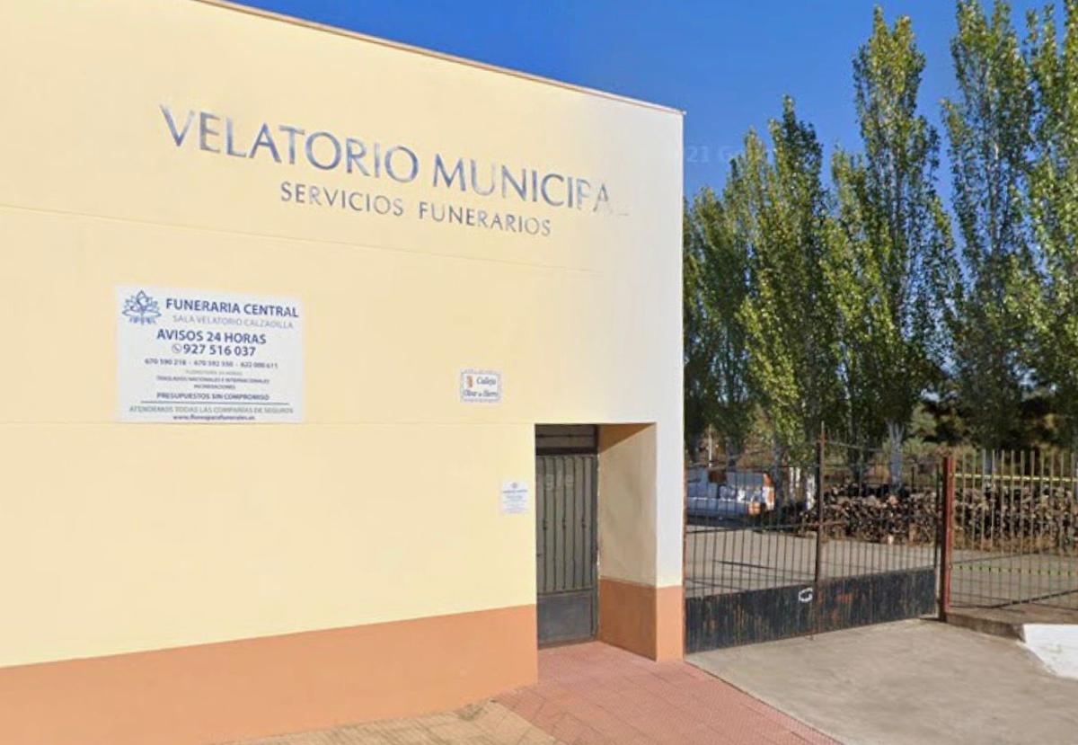 Edificio donde se presta el servicio de velatorio en Calzadilla.