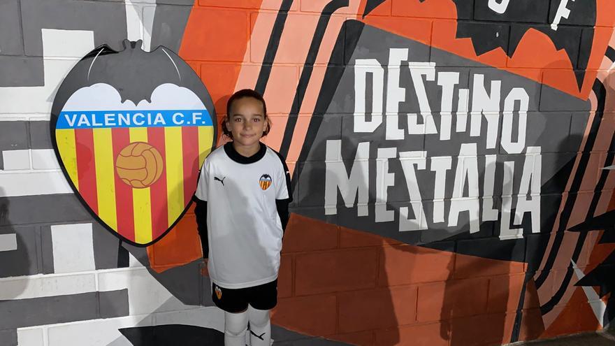 El Valencia CF convoca a una jugadora de la UE Tavernes para un entrenamiento