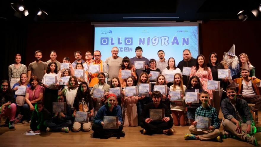 Los ganadores del certamen, en la foto final.