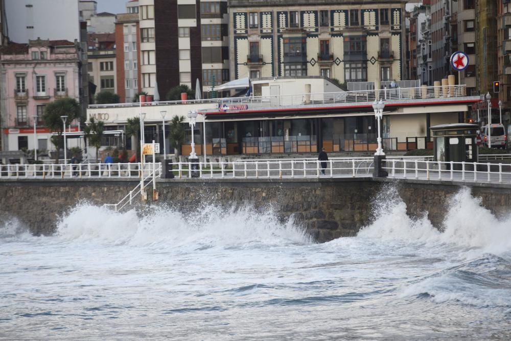 Efectos del temporal en Gijón