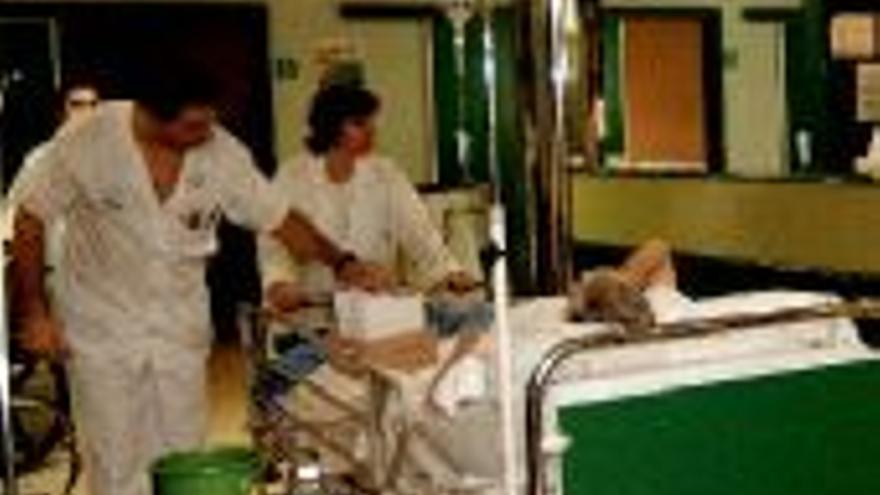 Los pacientes extremeños están una media de nueve días en el hospital