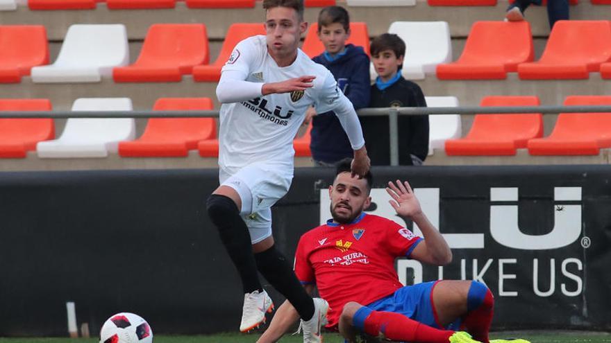 El Valencia CF Mestalla necesita una victoria de este calado para ganar confianza y salir de puestos de descenso.