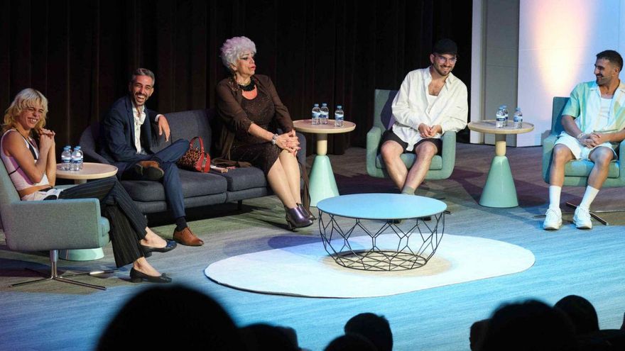 Samantha Hudson, Javier Caraballero, Marcela Rodríguez, Jesús Pascual y Antonio Bonilla, de izqda. a dcha. | | CARSTEN W. L.