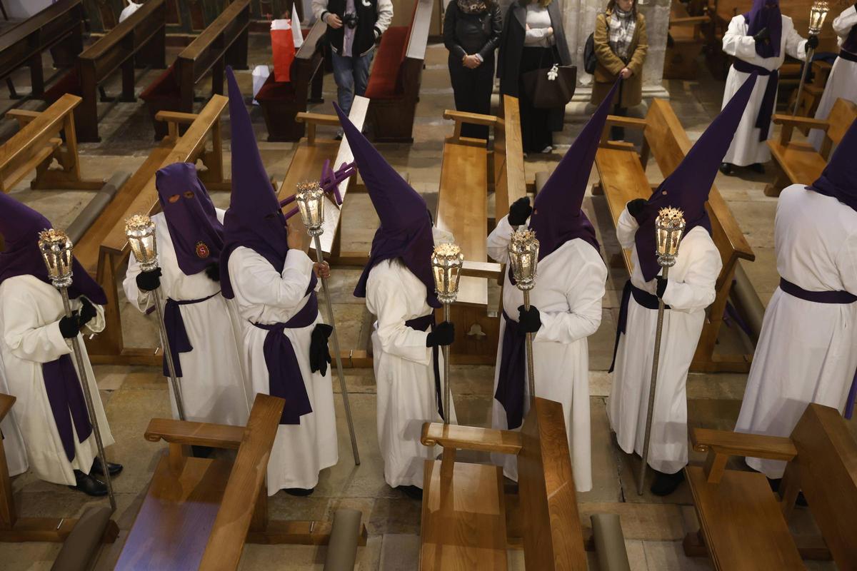 La procesión del Silencio de la Semana Santa Ovetense