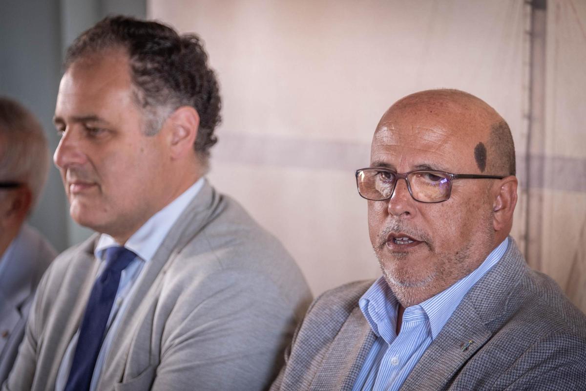 Presentación del cupón de la once conmemorativo del Correíllo La Palma