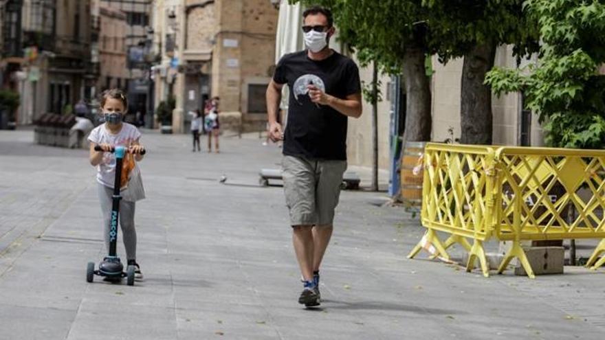 Sanidad descarta eliminar las franjas horarias para pasear y hacer deporte