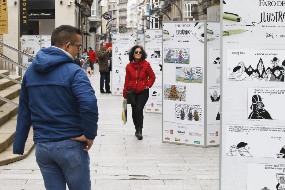 El público disfruta de la exposición de humorismo gráfico de FARO