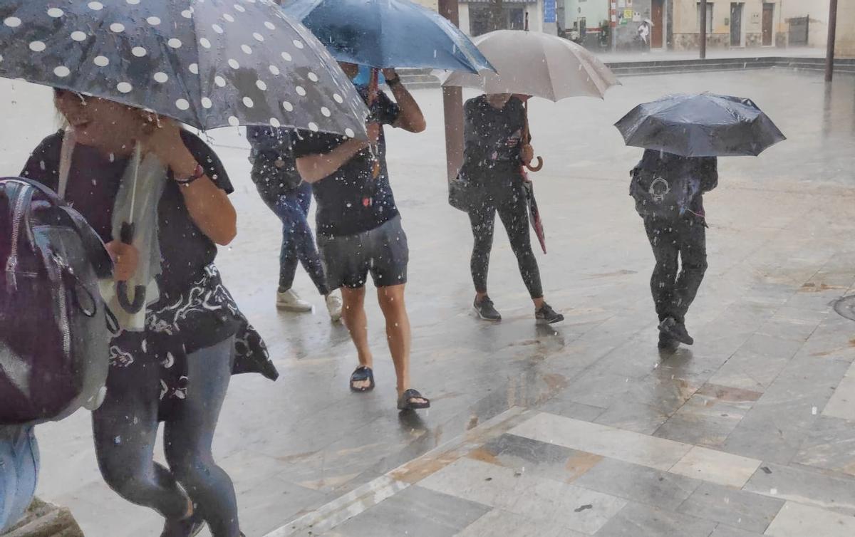 El episodio de lluvias iniciado a principios de mayo se resiste a abandonar la provincia de Alicante.