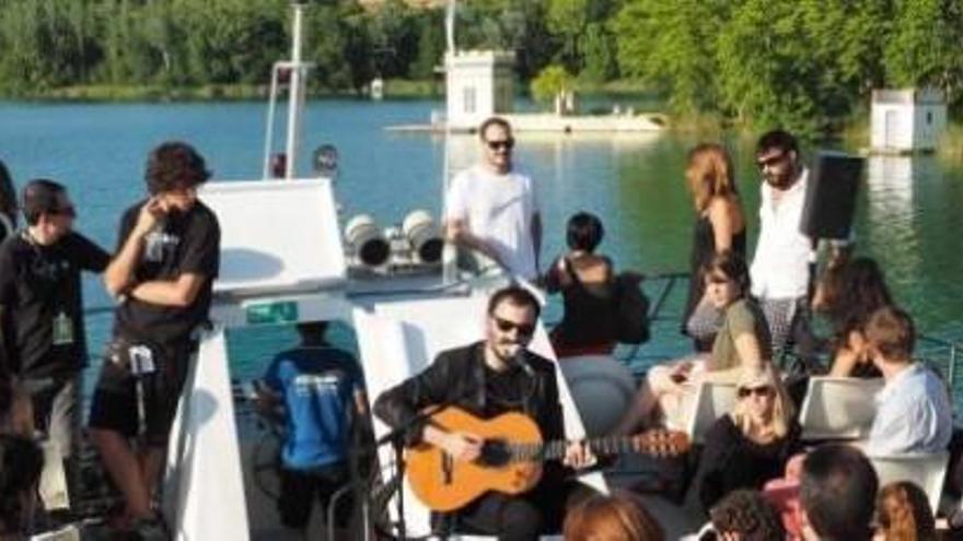 Concert a la barca «Tirona»