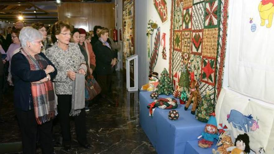 El Museu de la Rajoleria de Paiporta inaugura  su exposición del taller de patchwork