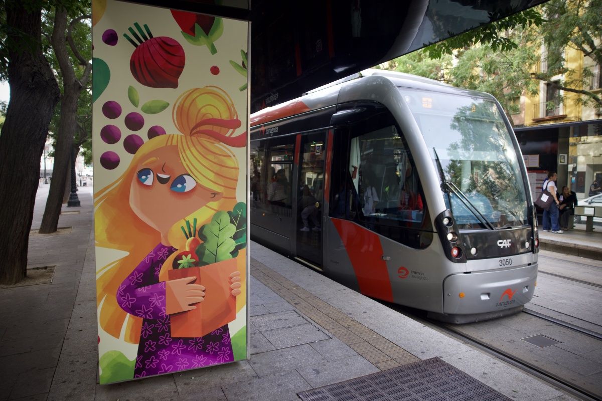 El 'Asalto' a las paradas del tranvía de Zaragoza