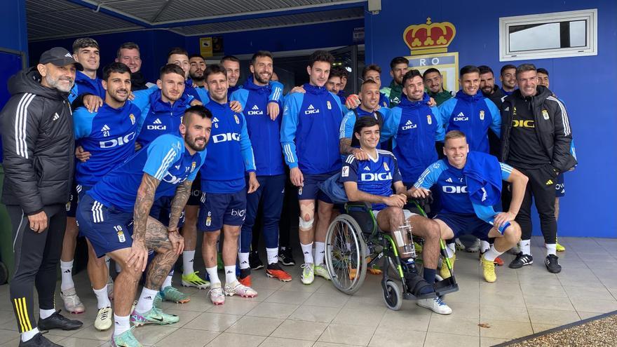 Dos titulares se recuperan y una visita muy emotiva: así prepara el Oviedo la trascendental cita ante el Espanyol