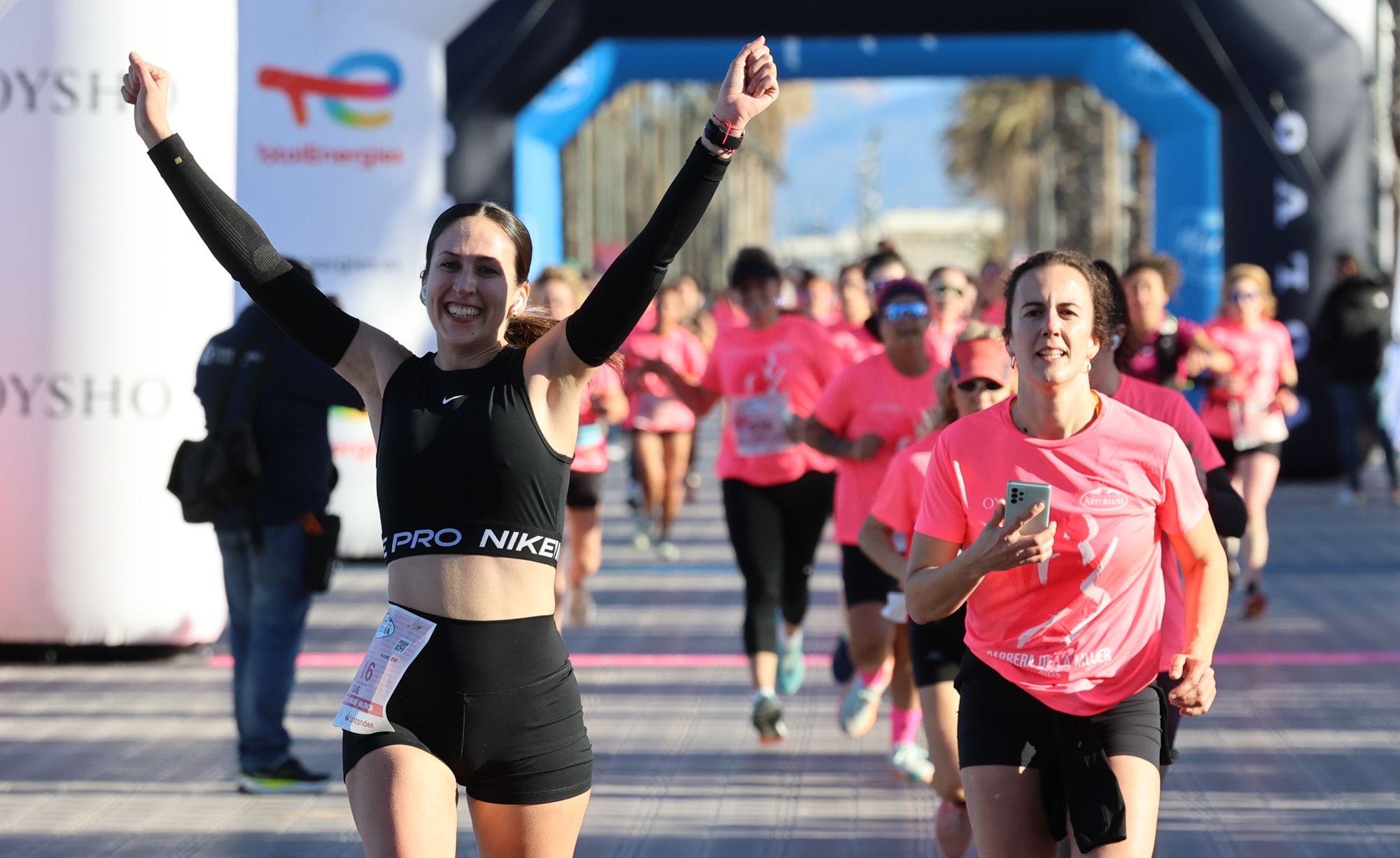 Carrera de la Mujer 2025: Las mejores imágenes del evento