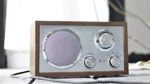 La ràdio i la glòria