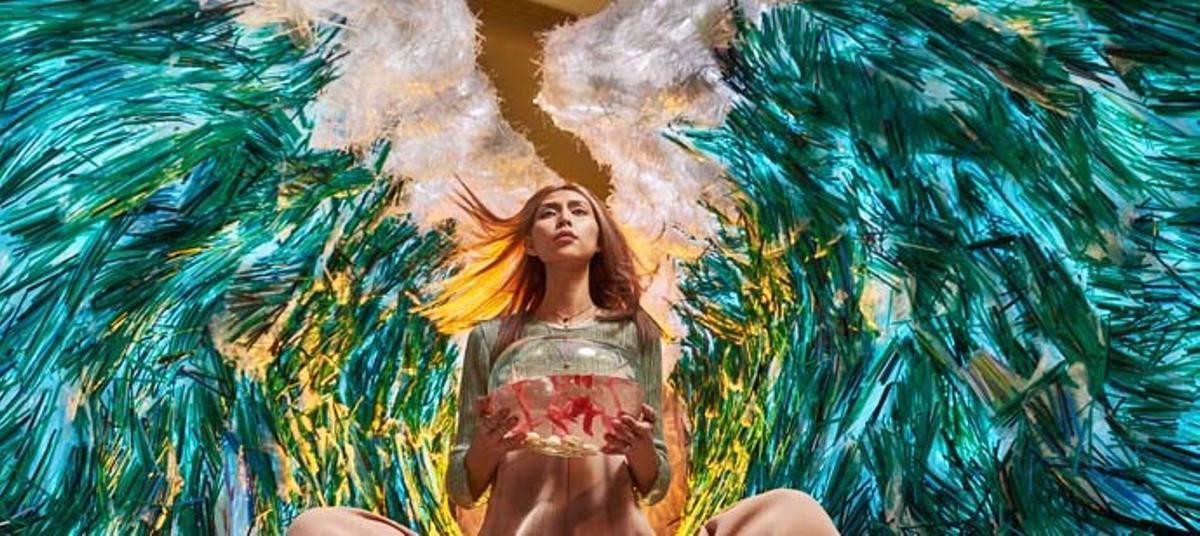 Arte para evitar llenar el océano de plástico