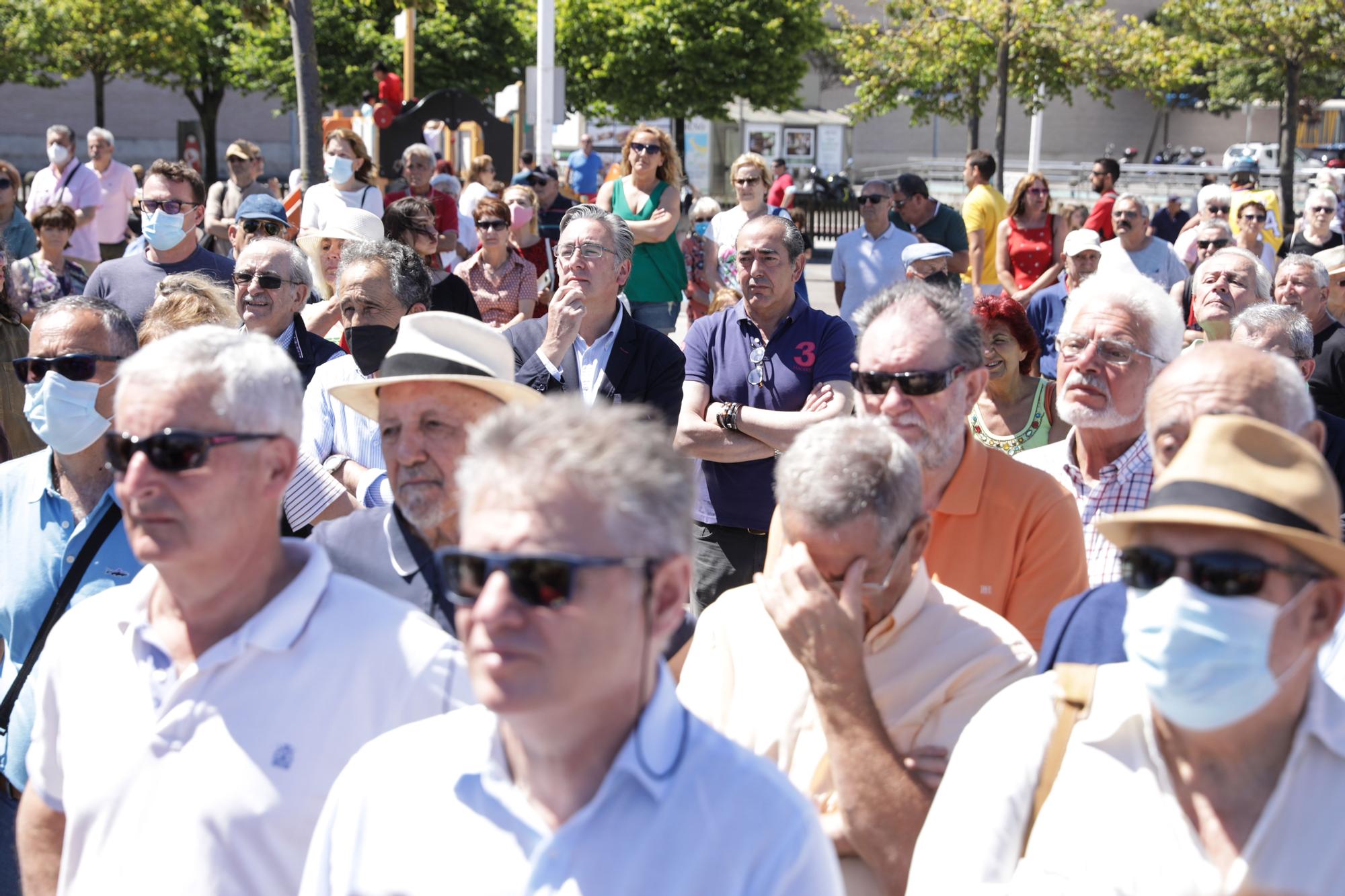 En imágenes: así fue el homenaje a Areces en Gijón