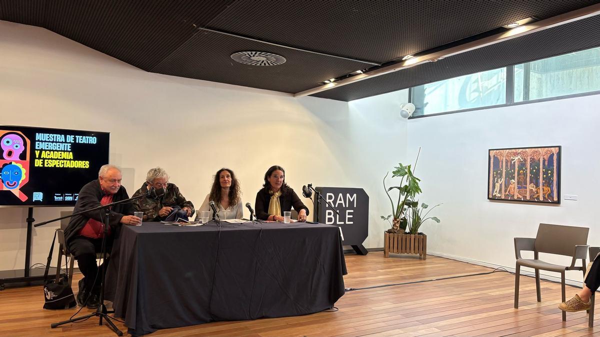 Nel Diago, Toni Todera, Rosa Sanmartín y Rocío Huet en la presentación de la Muestra de Teatro Emergente de Rambleta.