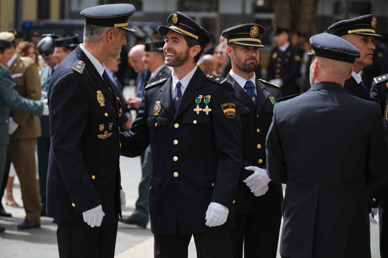 Acto Institucional de la Policía Nacional en el Teatro Guimerá