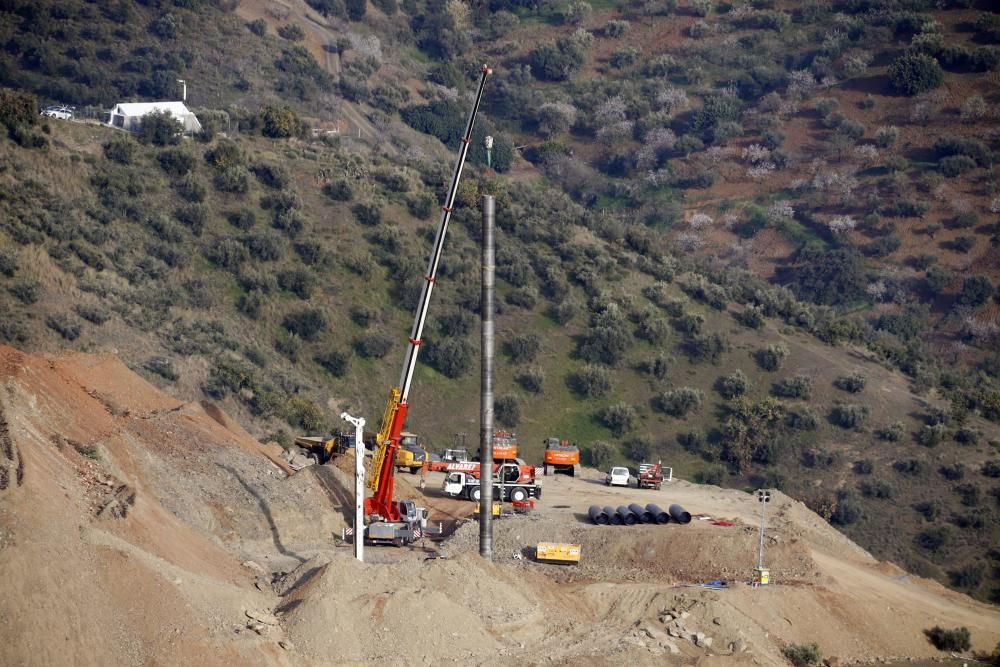 Los tubos para el encamisado del túnel vertical ...