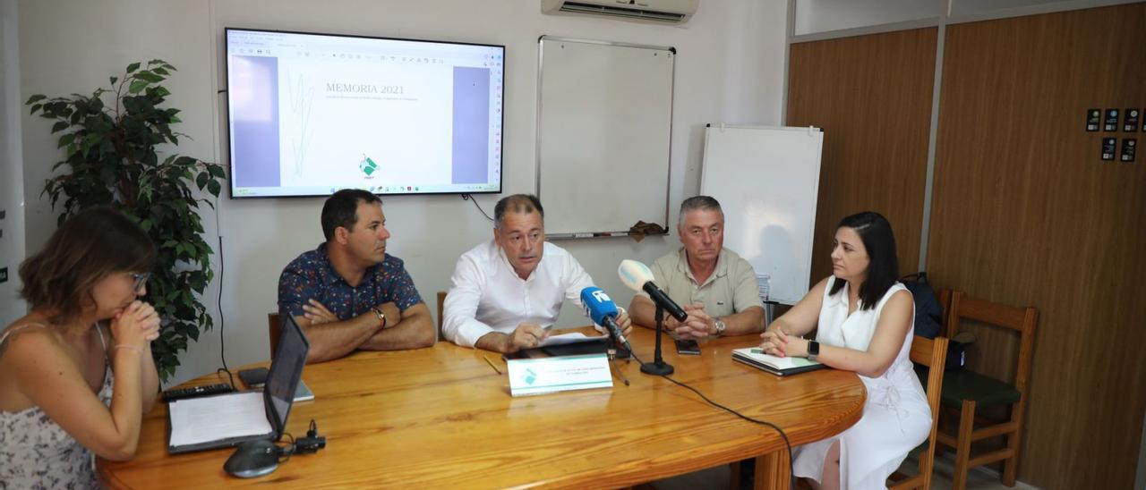 La directiva de la Pime de Formentera en la rueda de prensa ofrecida en la sede de Sant Francesc.