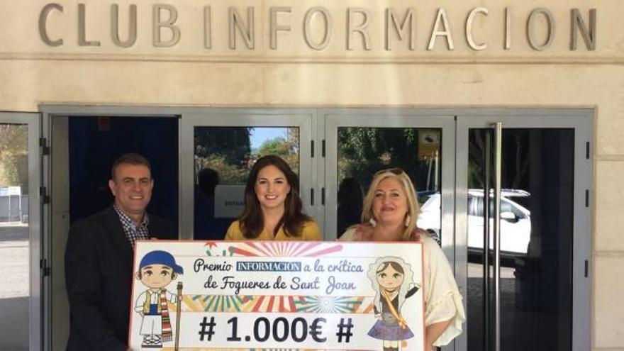 Port d&#039;Alacant recibe los mil euros del premio de la crítica de INFORMACIÓN