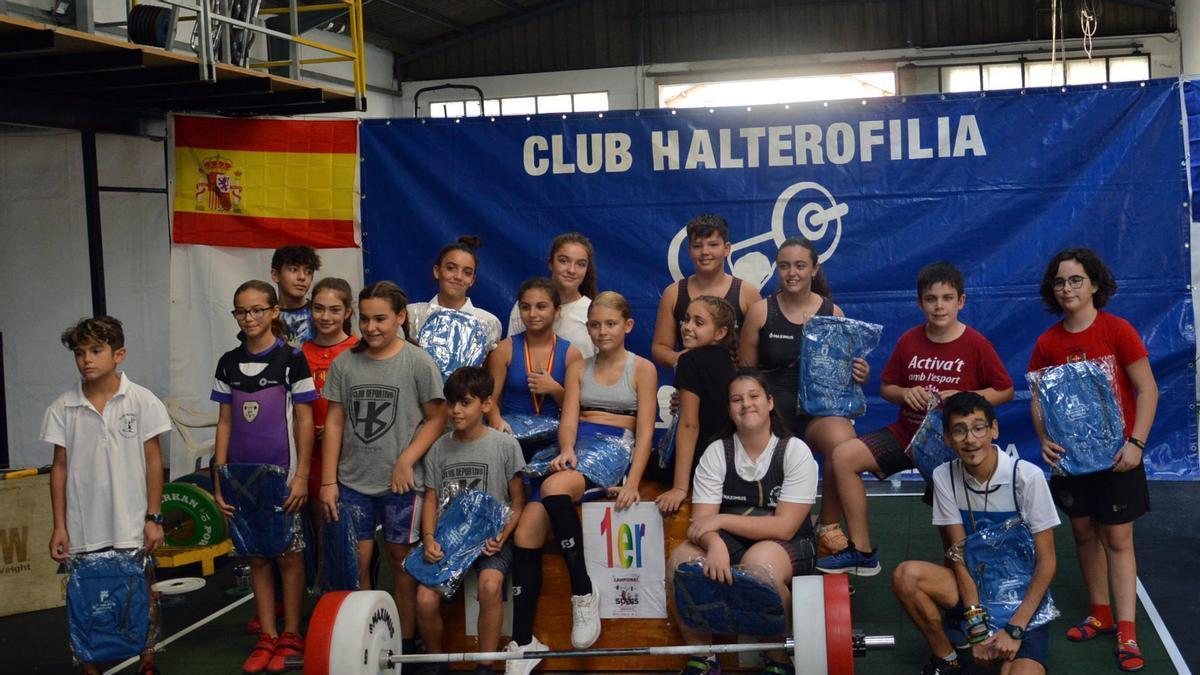 Equipo infantil en la primera jornada dels Jocs Esportius de la Comunitat Valenciana.