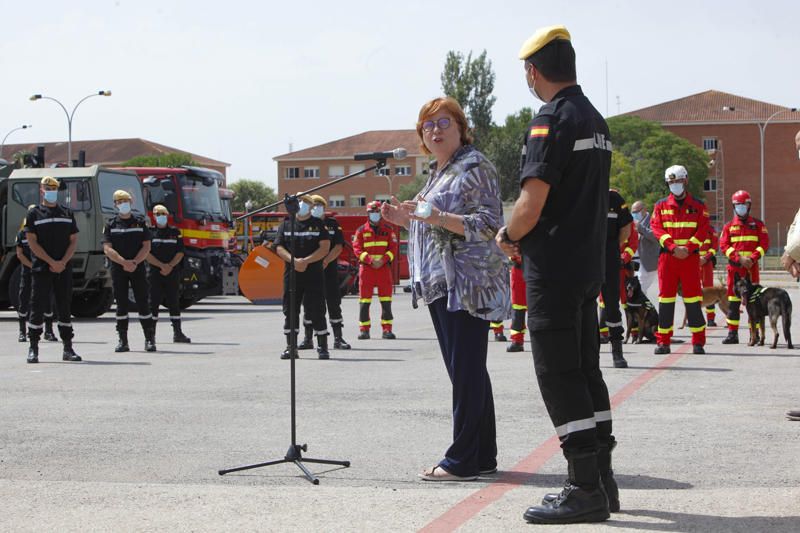 Gloria Calero visita la Unidad Militar de Emergencias, UME en la base militar de Bétera